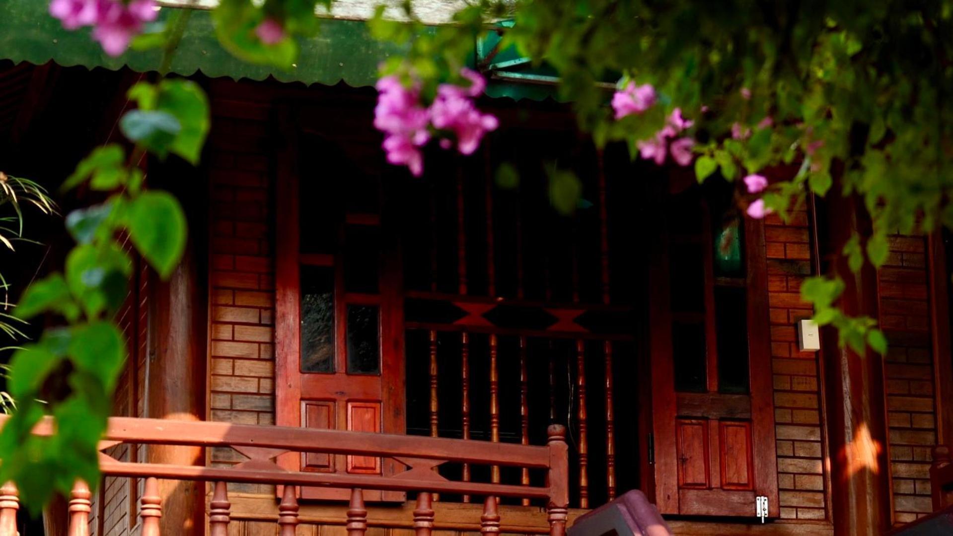 Minh Ngoc Homestay Dien Bien Phu Ban Him Lom Bagian luar foto